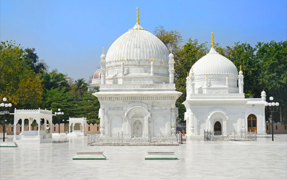 Dargah E Hakimi